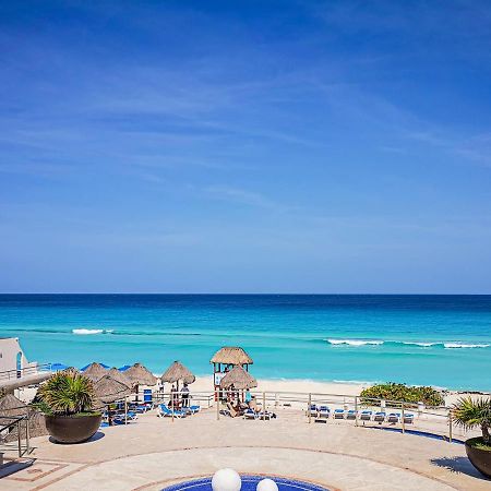 Villa Aurora Beautiful Beachfront Apartment Cancun Exterior photo